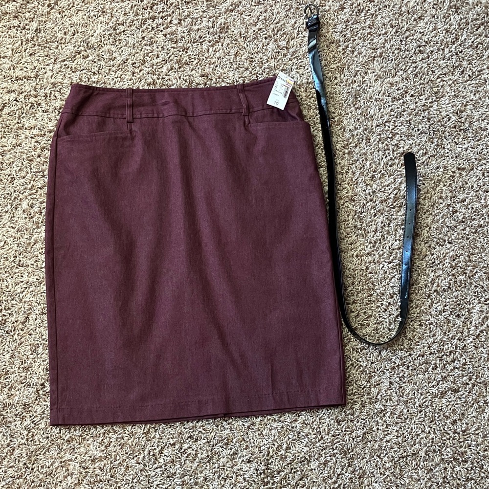 Dressbarn Maroon Pencil Skirt